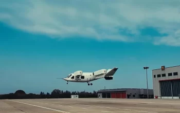 重塑低空引力：睿恩新能源 RS50 电池助力全球首架全尺寸倾转涵道翼eVTOL天翎科L600 圆满首飞